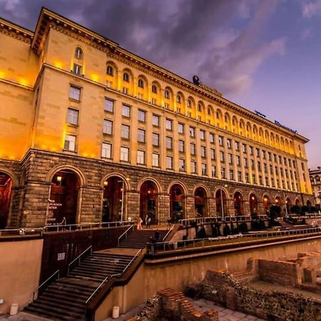 Cozy 1-Bedroom Flat In The Very Center Of Sofia Extérieur photo