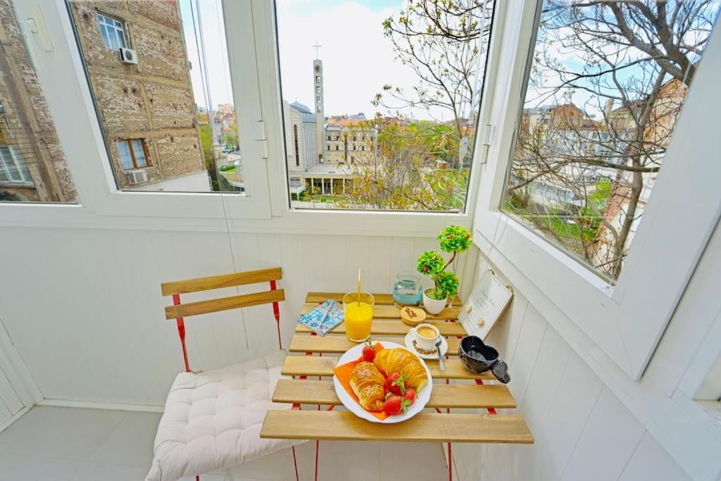 Cozy 1-Bedroom Flat In The Very Center Of Sofia Extérieur photo