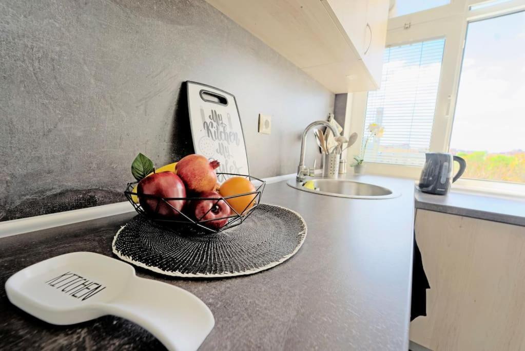 Cozy 1-Bedroom Flat In The Very Center Of Sofia Extérieur photo