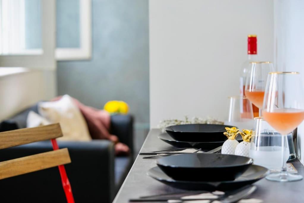 Cozy 1-Bedroom Flat In The Very Center Of Sofia Extérieur photo